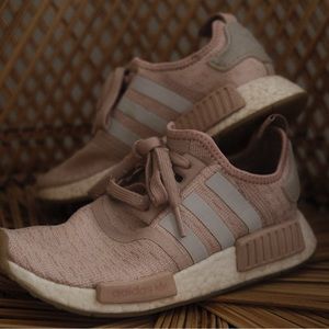 Adidas NMD_R1 Women’s Rose